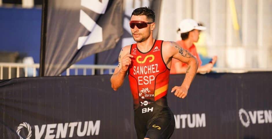 Roberto Sánchez Mantecón carrera a pie