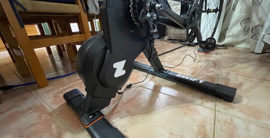 zwift hub