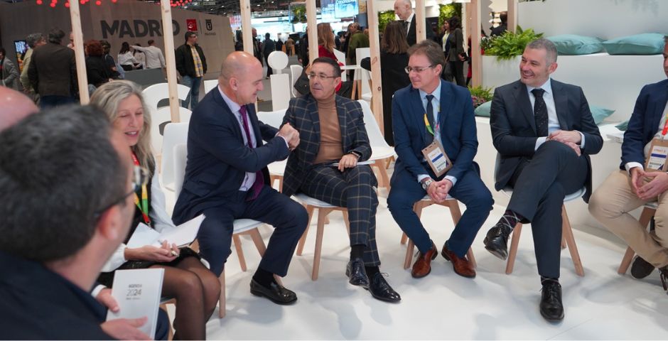 Ibiza Fitur
