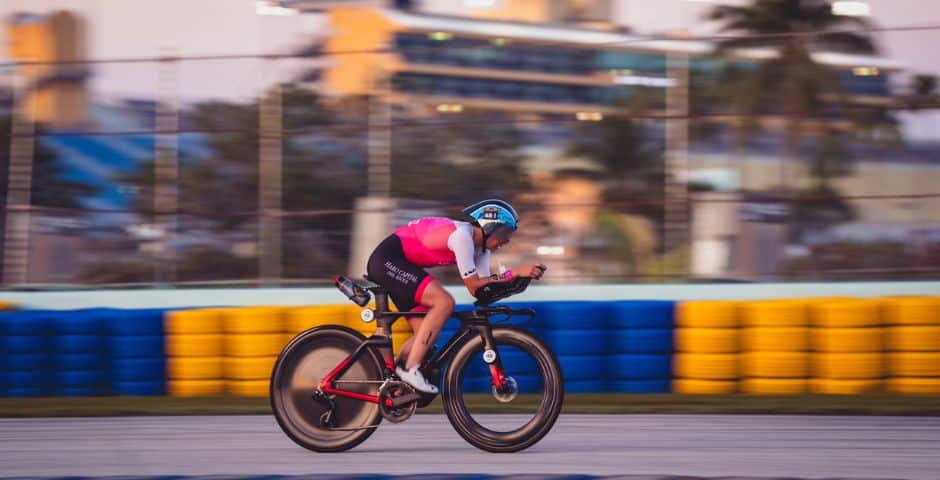 marta sanchez ciclismo T100