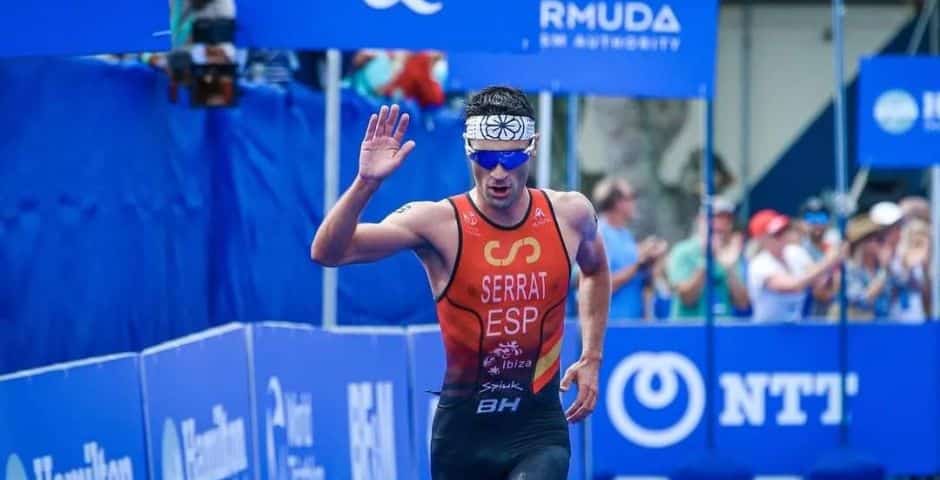 Antonio Serrat carrera a pie