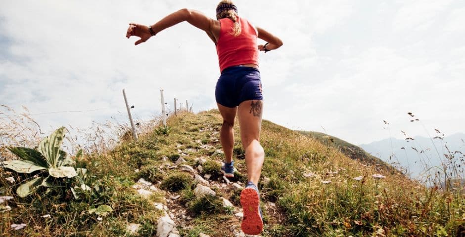 entrenar vo2max trail running